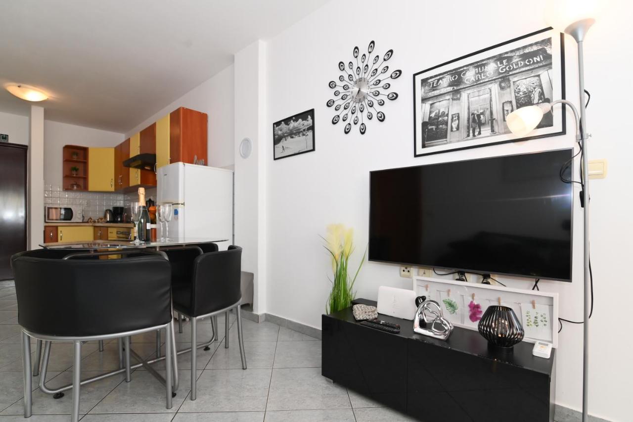 Rossy Apartment Rijeka Exterior photo
